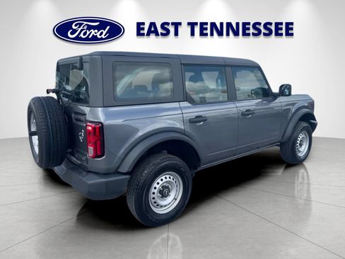 Used 2025 Ford Bronco 4-Door AWD/4WD image 3