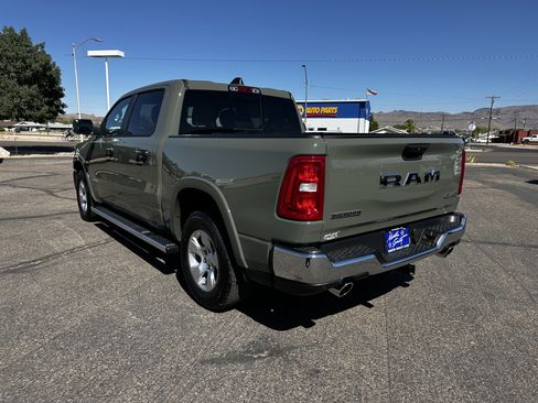Used 2026 RAM 1500 Big Horn AWD/4WD image 8