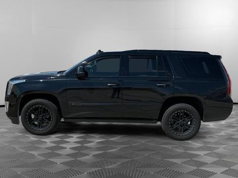 Used 2019 Cadillac Escalade Premium Luxury AWD/4WD image 2