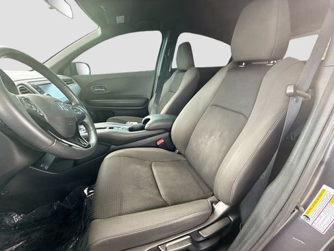 Used 2021 Honda HR-V Sport image 17