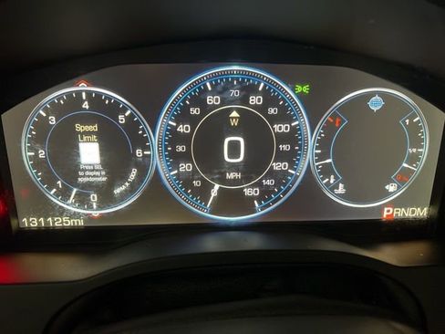 Used 2015 Cadillac Escalade Luxury AWD/4WD image 26