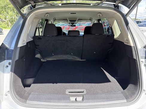 Used 2024 Nissan Rogue SV AWD/4WD image 21