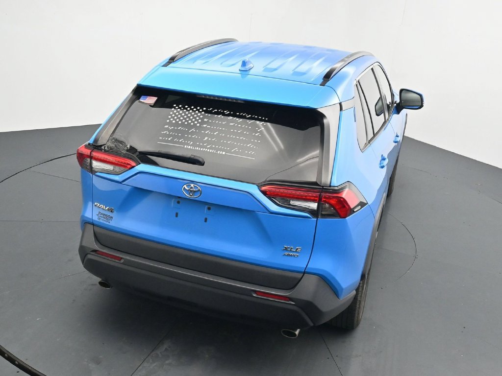 Used 2021 Toyota RAV4 XLE AWD/4WD image 14