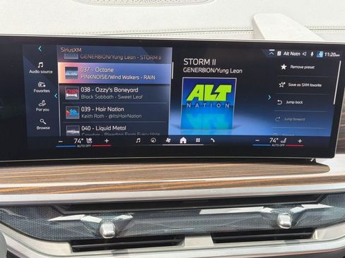 Used 2026 BMW X7 xDrive40i AWD/4WD image 24