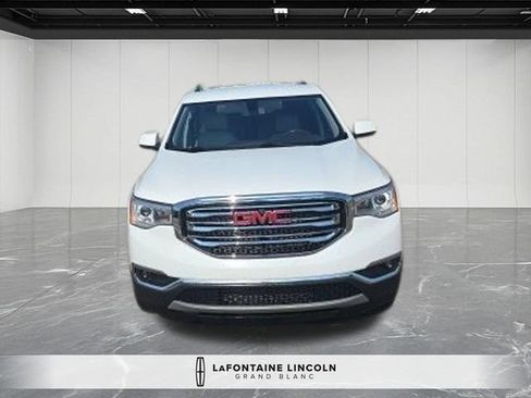 Used 2019 GMC Acadia SLT AWD/4WD image 2