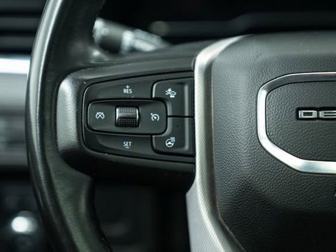 Used 2023 GMC Yukon XL Denali image 22