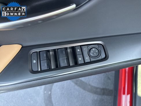 Used 2025 Lexus UX 300h FWD image 15