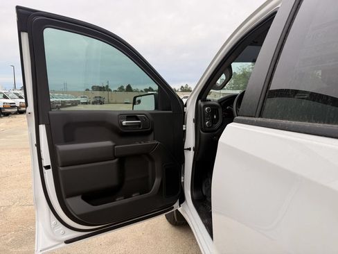 New 2026 GMC Sierra 1500 Pro w/ Pro Value Package AWD/4WD image 11