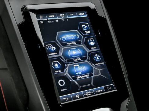 Used 2021 Lamborghini Huracan EVO image 37