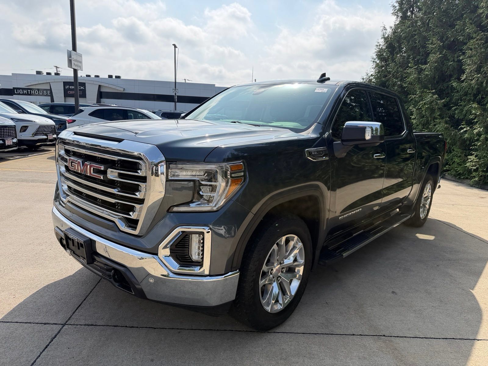 Used 2019 GMC Sierra 1500 SLT w/ SLT Premium Plus Package AWD/4WD image 7