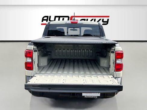 Used 2025 Ford Maverick Lariat AWD/4WD image 26