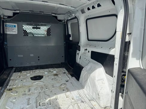 Used 2016 RAM ProMaster City Tradesman FWD image 31