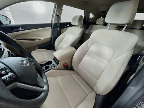 Used 2018 Hyundai Tucson SEL FWD image 23