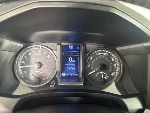 Used 2018 Toyota Tacoma TRD Sport w/ Technology Package AWD/4WD image 23