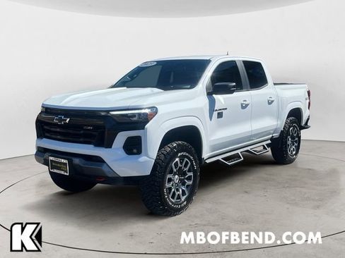 Used 2023 Chevrolet Colorado Z71 w/ Z71 Convenience Package 2 AWD/4WD image 1