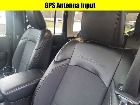 Used 2020 Jeep Wrangler Unlimited Sport image 11