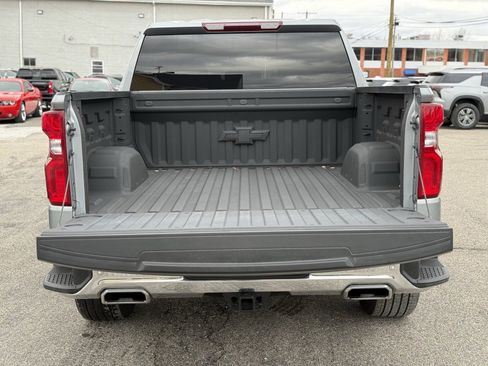 Used 2024 Chevrolet Silverado 1500 LTZ image 27