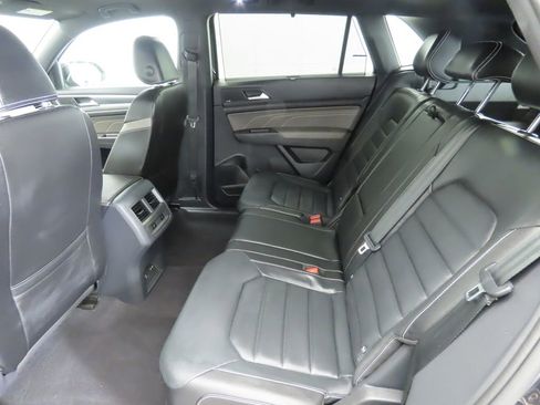 Used 2023 Volkswagen Atlas Cross Sport SEL Premium R-Line image 21