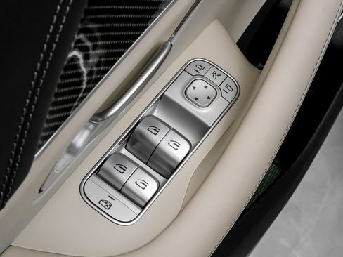 Used 2022 Mercedes-Benz GLS 63 AMG 4MATIC image 39