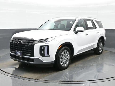 Used 2025 Hyundai Palisade SEL image 2