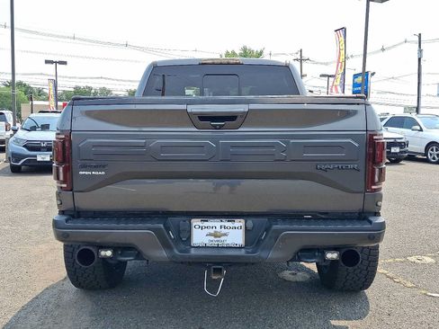 Used 2018 Ford F150 Raptor w/ Equipment Group 802A Luxury AWD/4WD image 6