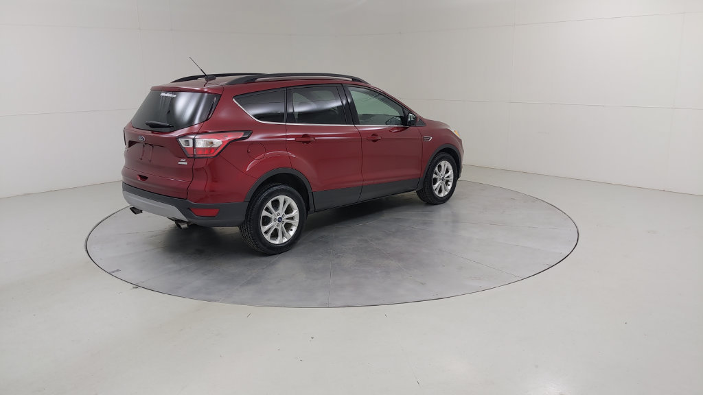 Certified 2018 Ford Escape SE FWD image 13