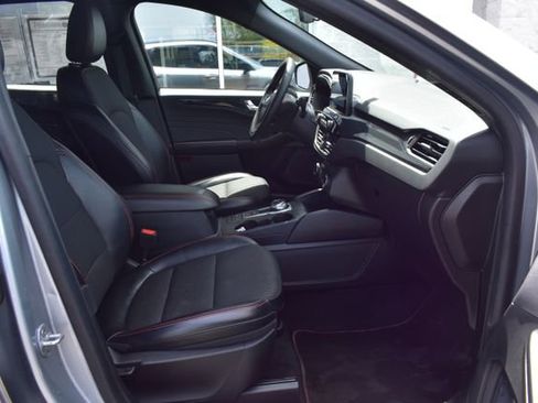 Used 2023 Ford Escape ST-Line AWD/4WD image 43