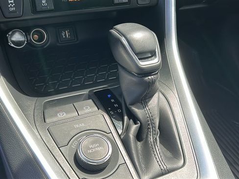 Used 2023 Toyota RAV4 XLE Premium AWD/4WD image 19