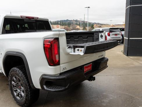 New 2026 GMC Sierra 1500 AT4X image 33