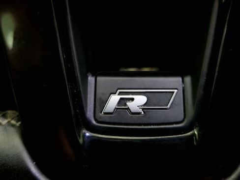 Used 2020 Volkswagen Tiguan SE R-Line FWD image 65
