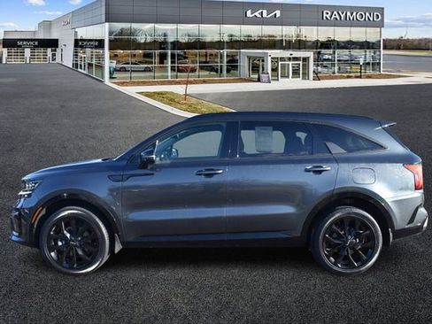 Used 2023 Kia Sorento SX image 6