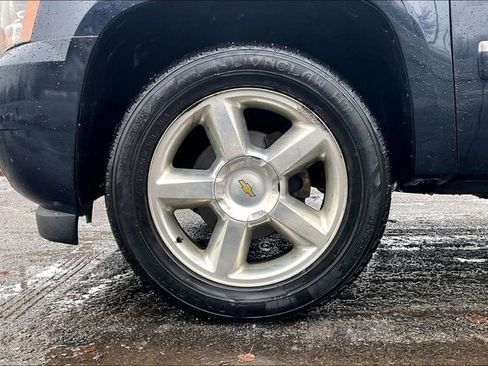 Used 2008 Chevrolet Avalanche LTZ image 9