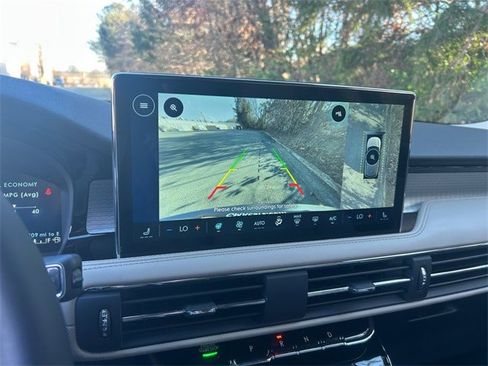 New 2026 Lincoln Corsair Premiere image 19