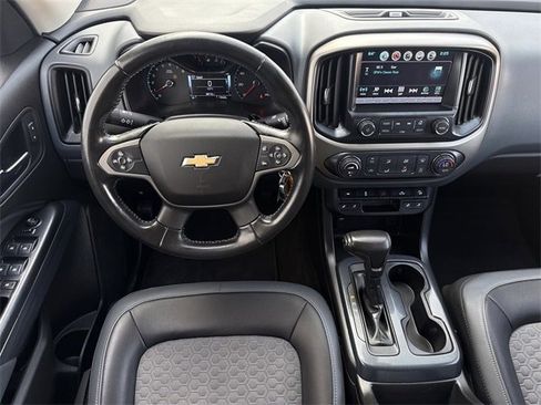 Used 2018 Chevrolet Colorado Z71 image 13
