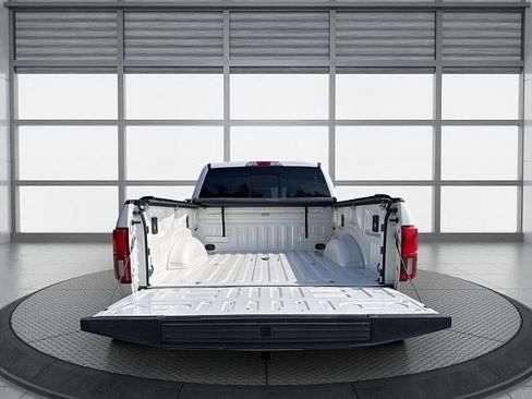 Used 2018 Ford F150 Lariat AWD/4WD image 16