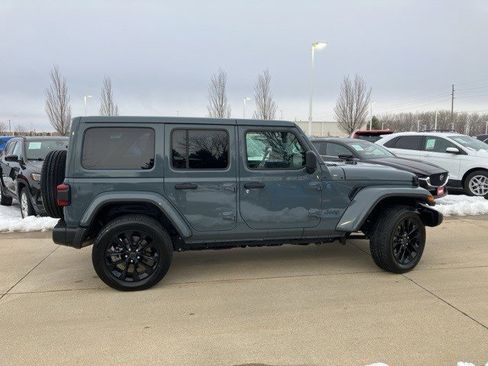 Certified 2025 Jeep Wrangler Sahara w/ Safety Group image 5
