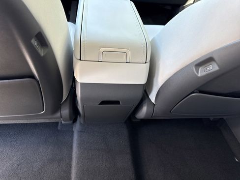 Used 2026 Hyundai Santa Fe SE image 16