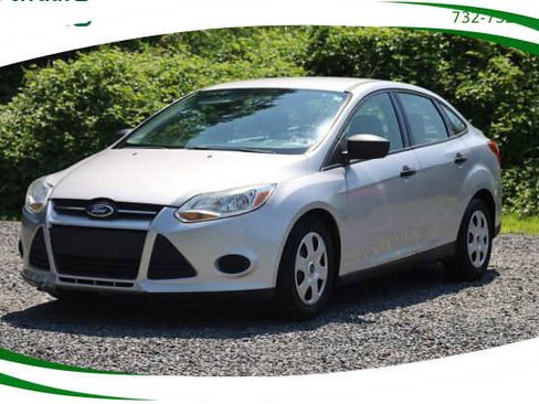 Used 2012 Ford Focus S image 1