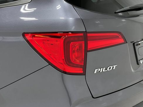 Used 2018 Honda Pilot EX-L image 37
