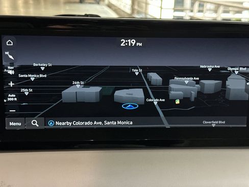 Used 2023 Hyundai Palisade Calligraphy image 19