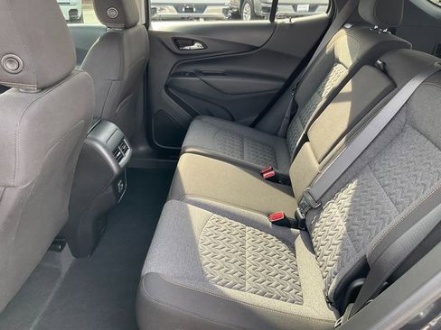 Used 2022 Chevrolet Equinox LT image 16