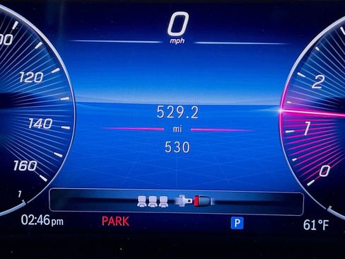 Used 2025 Mercedes-Benz CLA 250 4MATIC image 13