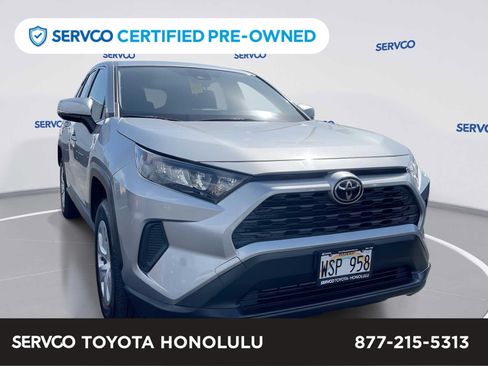 Used 2022 Toyota RAV4 LE FWD image 1