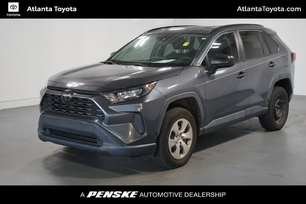 Used 2021 Toyota RAV4 LE FWD image 1