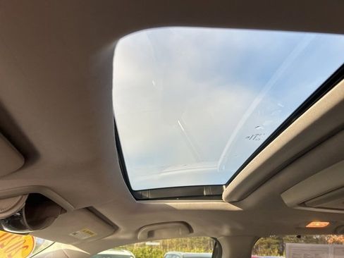 Used 2020 Honda Pilot Elite image 32