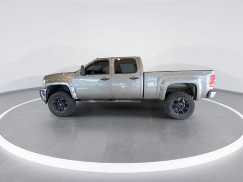 Used 2013 Chevrolet Silverado 2500 LT AWD/4WD image 5