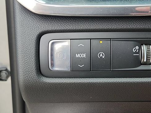 New 2026 GMC Acadia Elevation w/ Black Edition FWD image 17