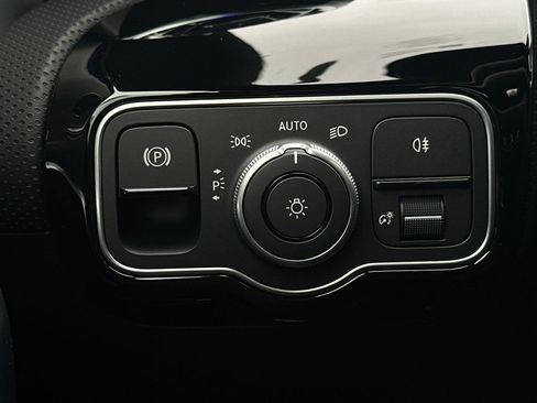 New 2026 Mercedes-Benz CLA 35 AMG 4MATIC image 29