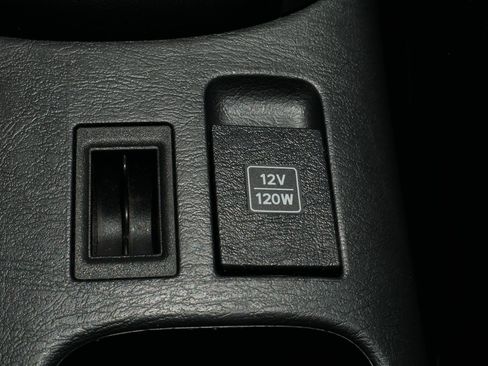 Used 2004 Toyota RAV4 4WD image 31