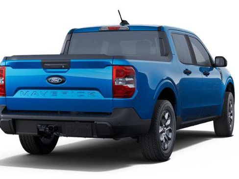 New 2025 Ford Maverick XLT FWD image 27